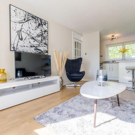Stunning City Centre 1 Bed With Free Parking Глазго Экстерьер фото